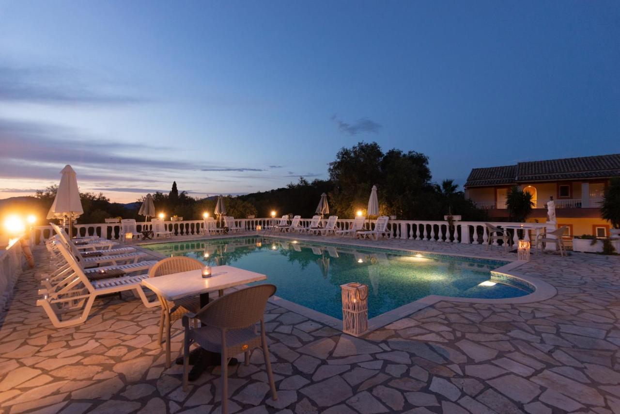 Myrto Aparthotel