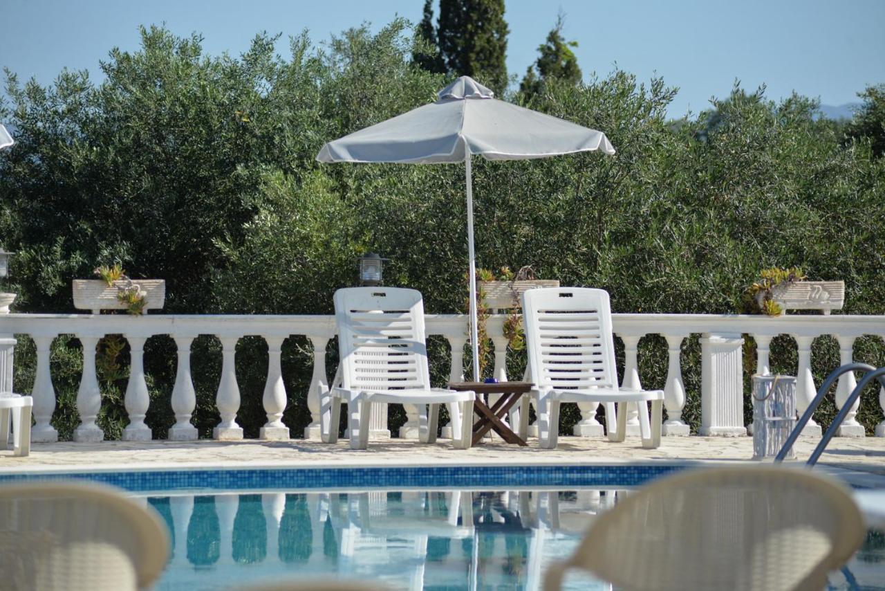 Myrto Aparthotel 3*