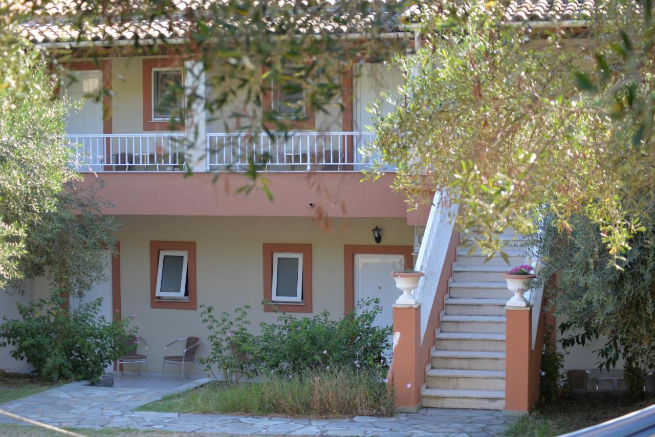 Myrto Aparthotel