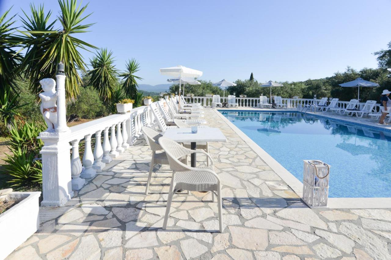 Myrto Aparthotel
